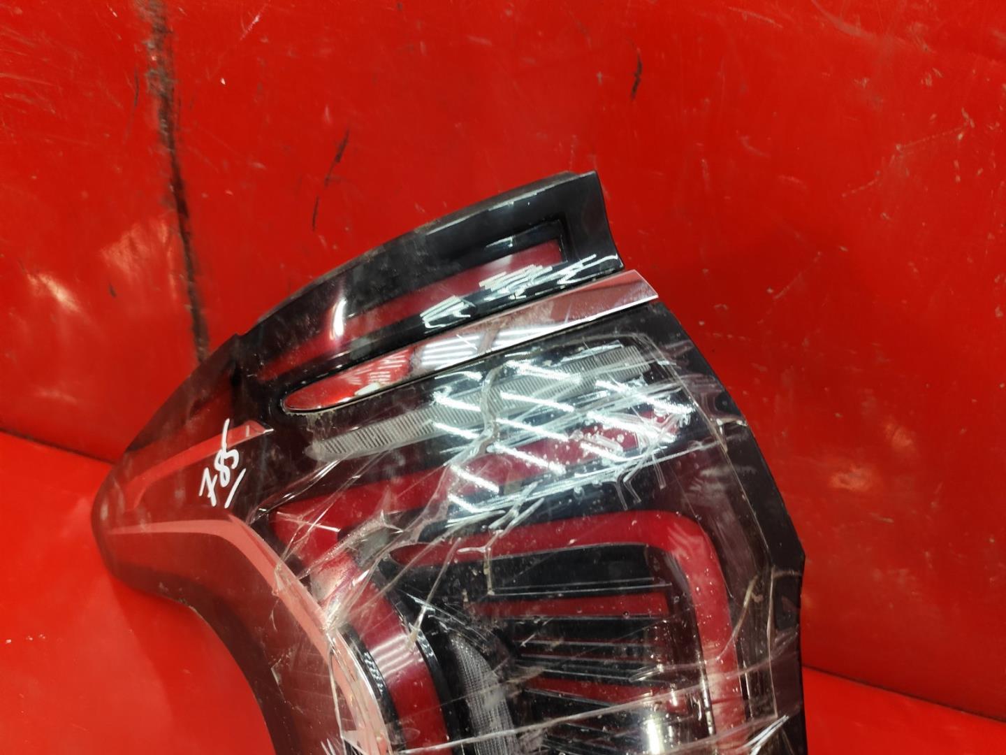 Фонарь задний