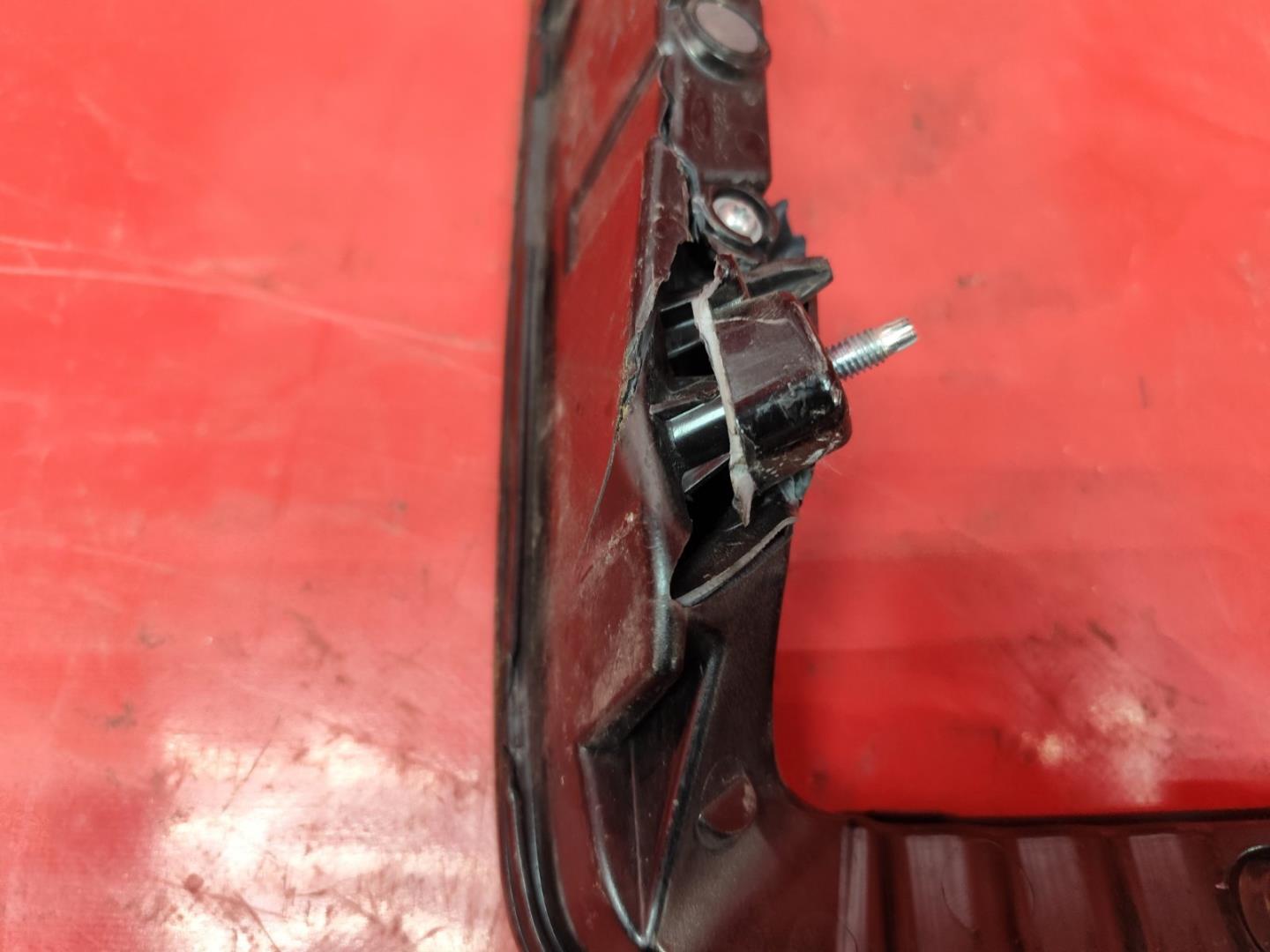 Фара дневного света (ходовые огни)