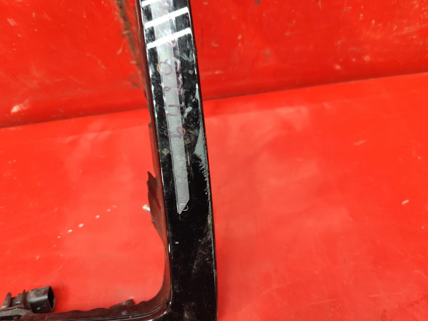 Фара дневного света (ходовые огни)