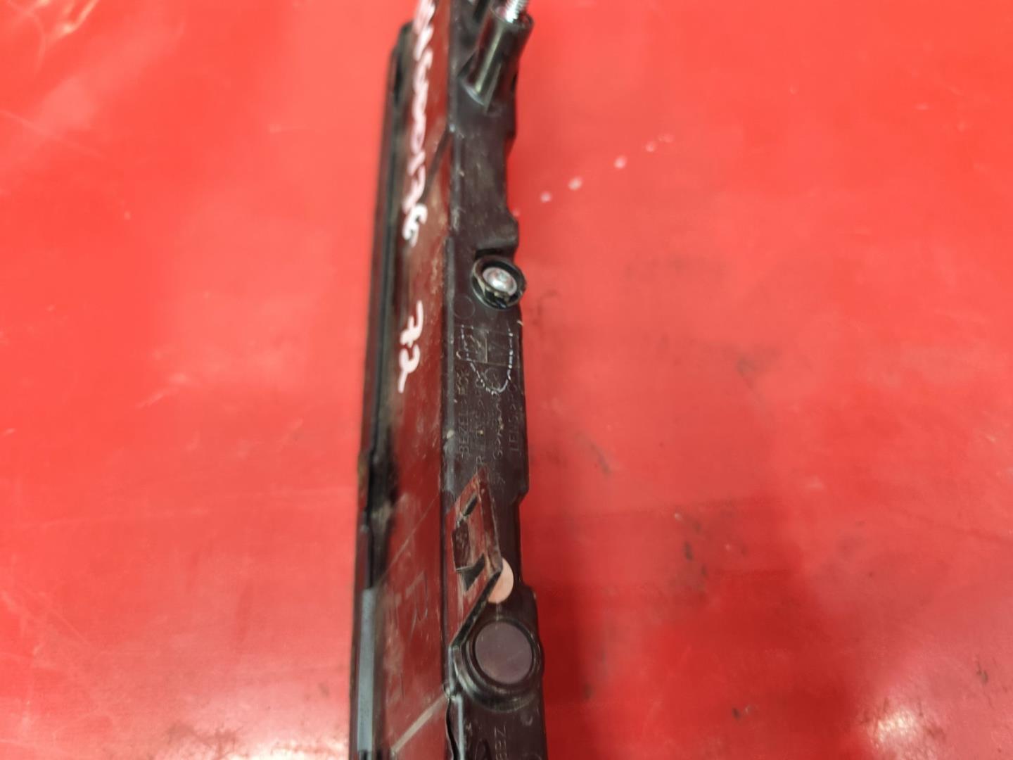 Фара дневного света (ходовые огни)