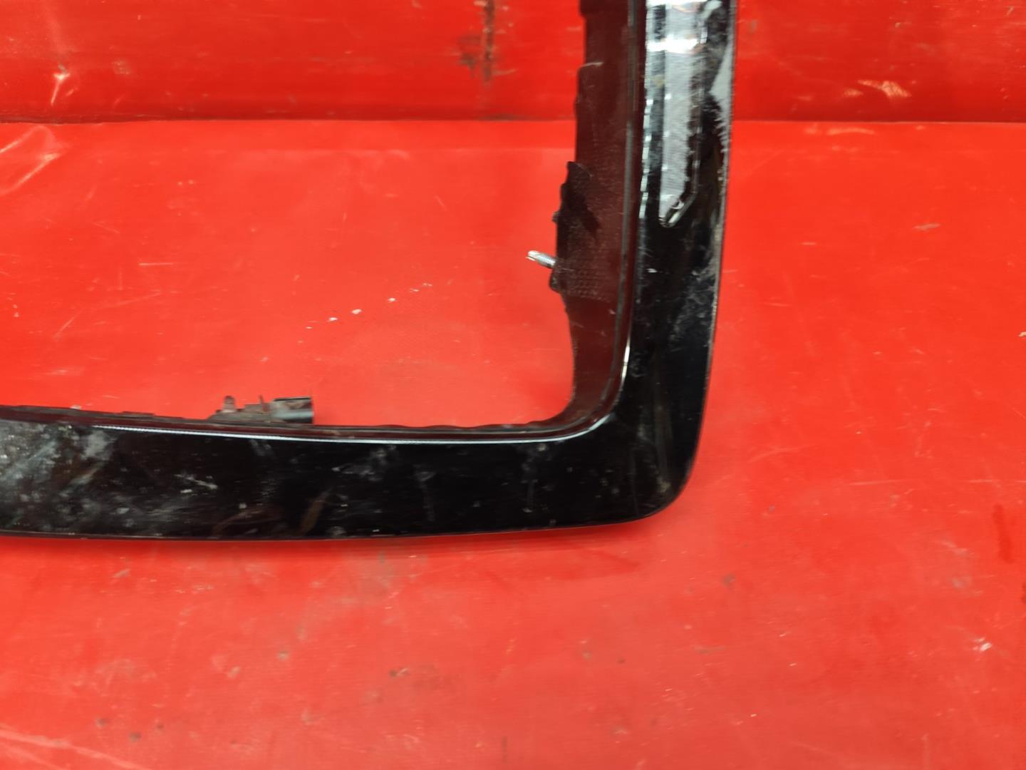 Фара дневного света (ходовые огни)