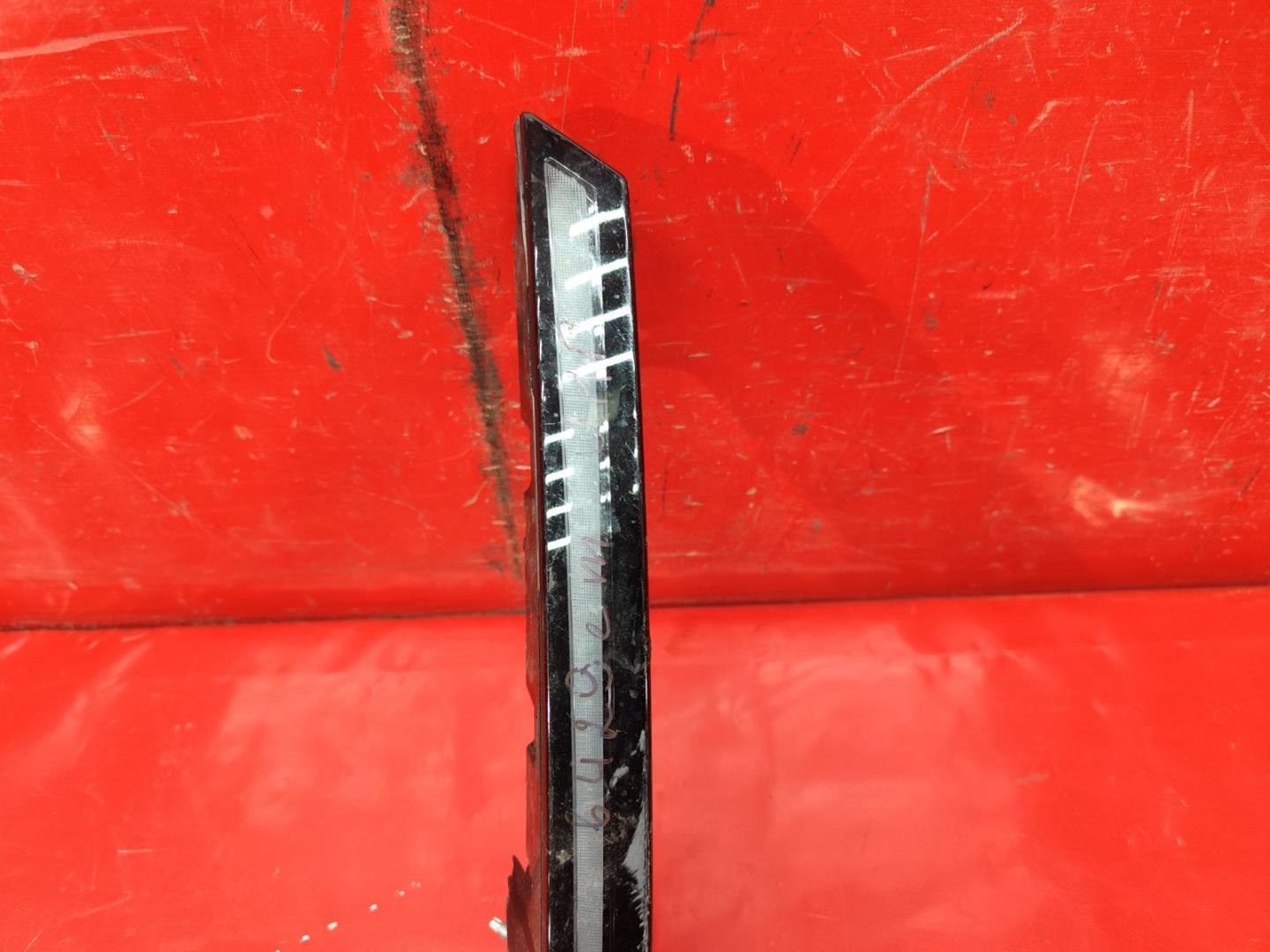 Фара дневного света (ходовые огни)