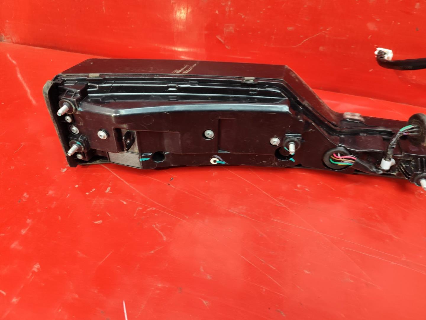 Фонарь задний