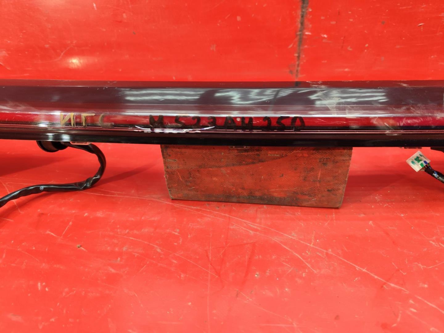 Фонарь задний