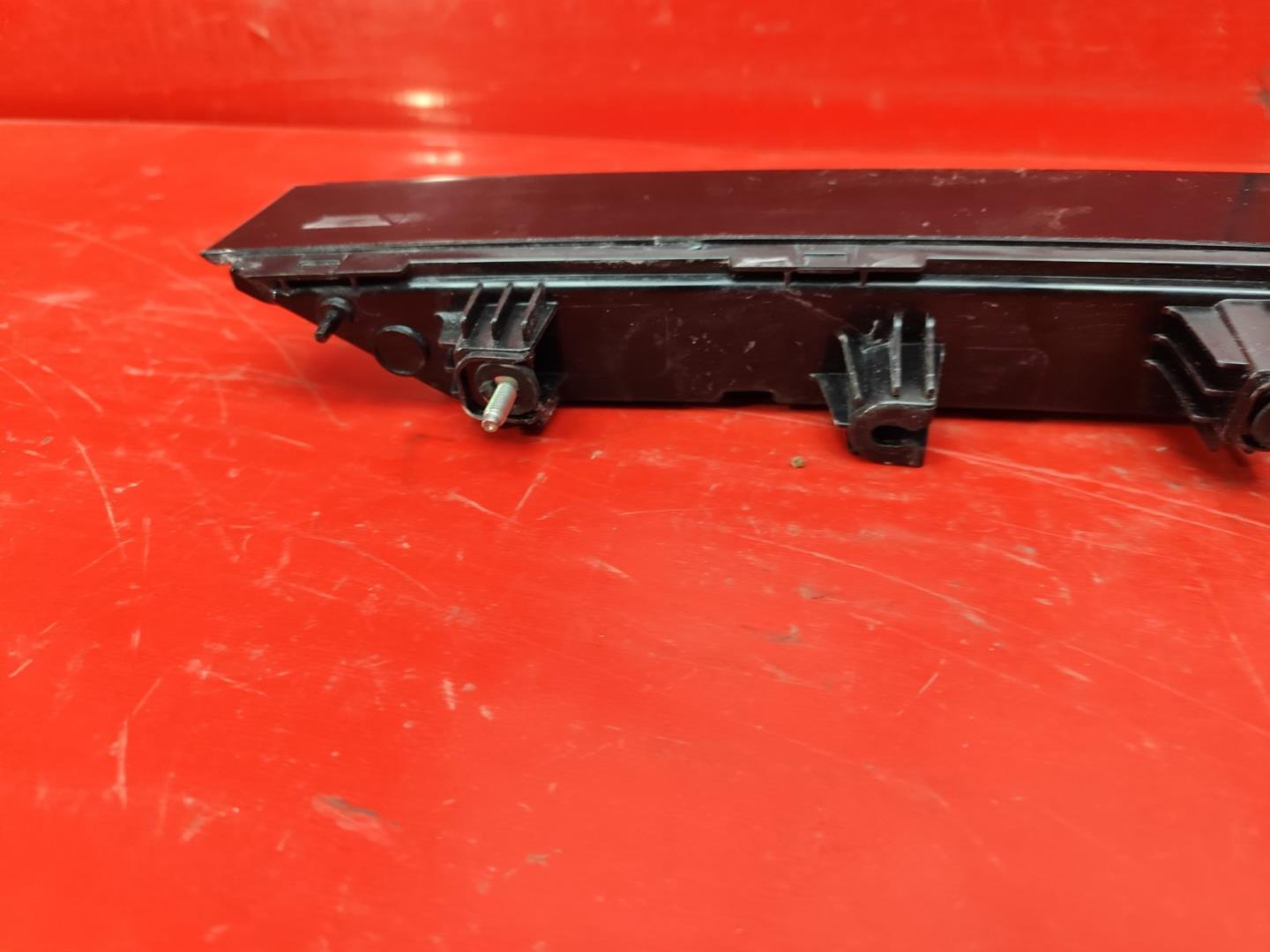 Накладка (кузов наружные)