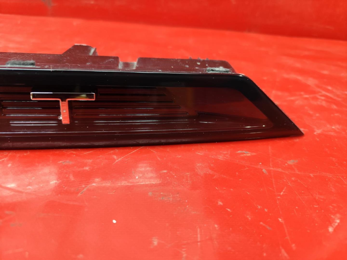 Накладка (кузов наружные)