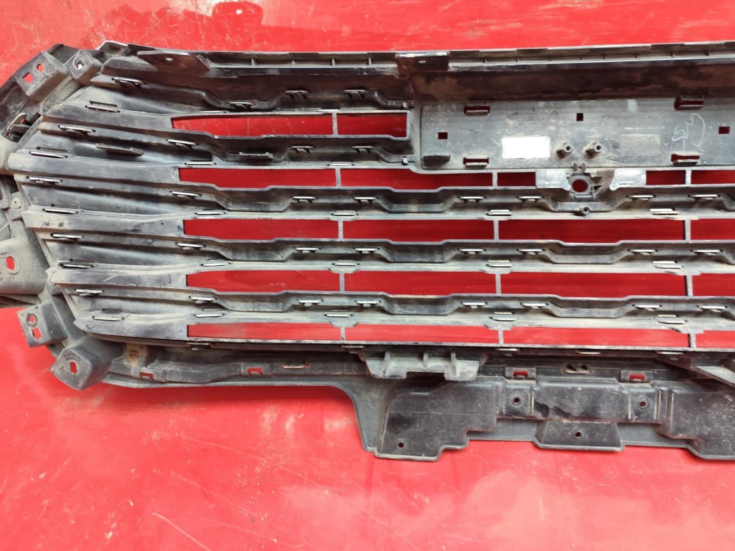 Решетка радиатора