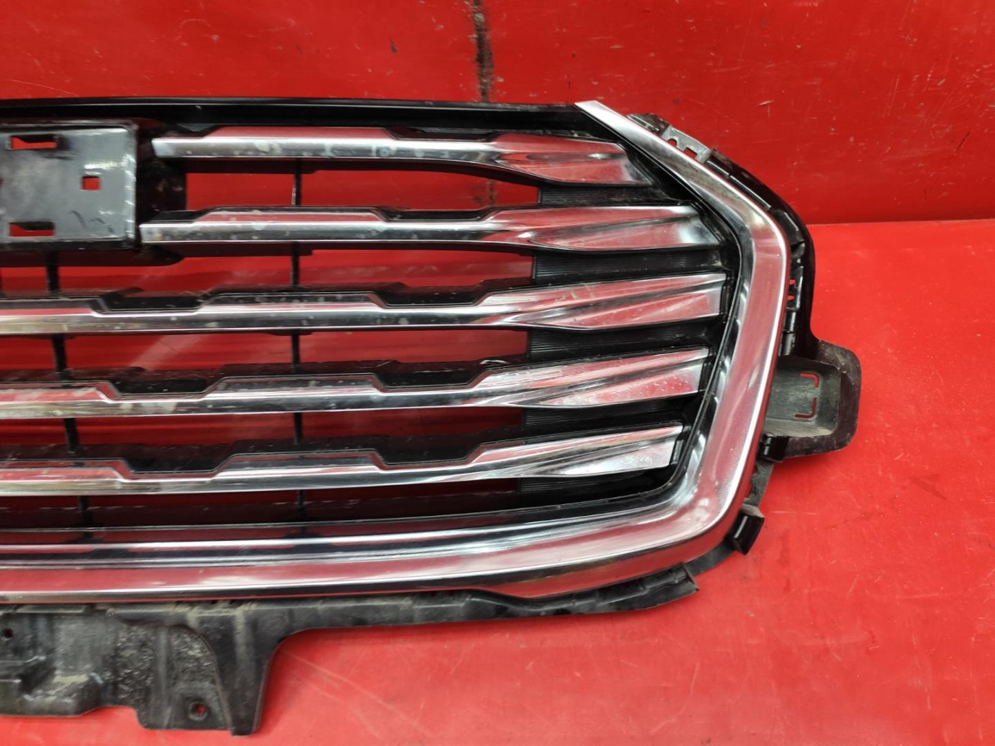 Решетка радиатора