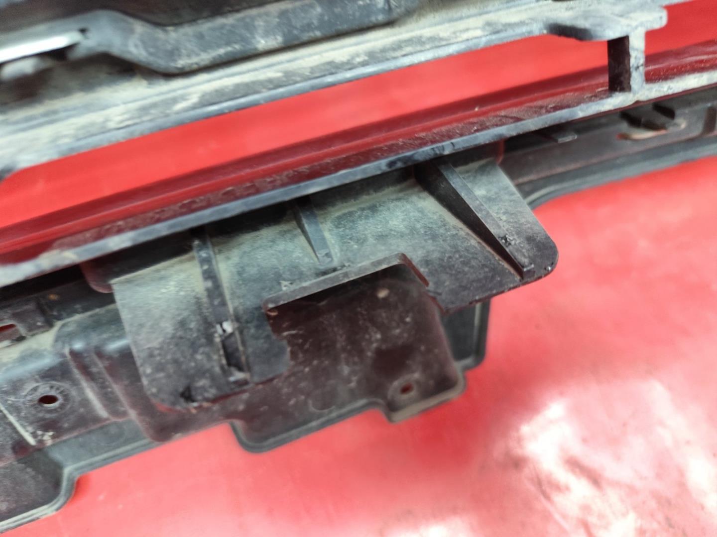 Решетка радиатора