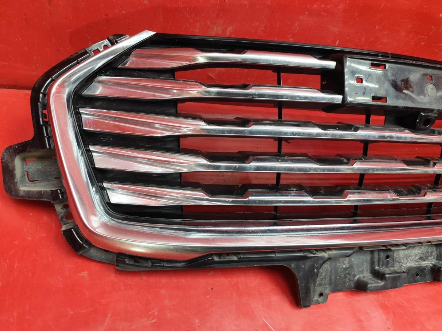 Решетка радиатора