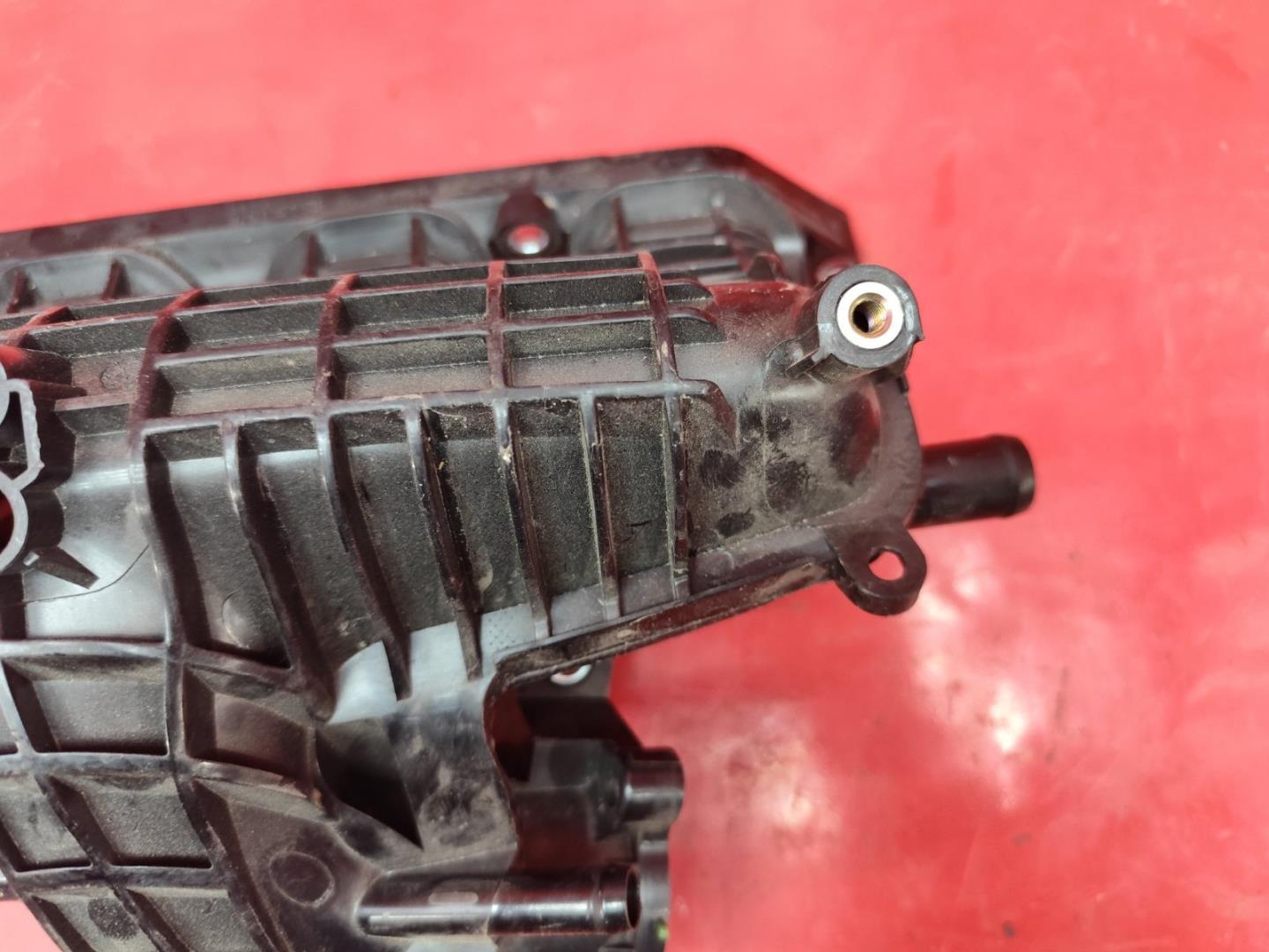 Коллектор впускной