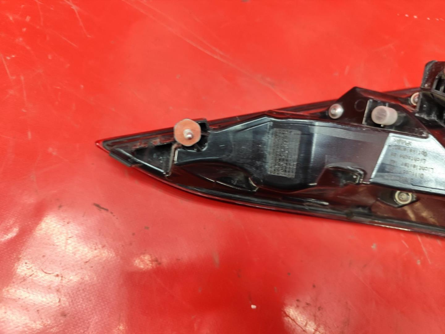 Фонарь задний