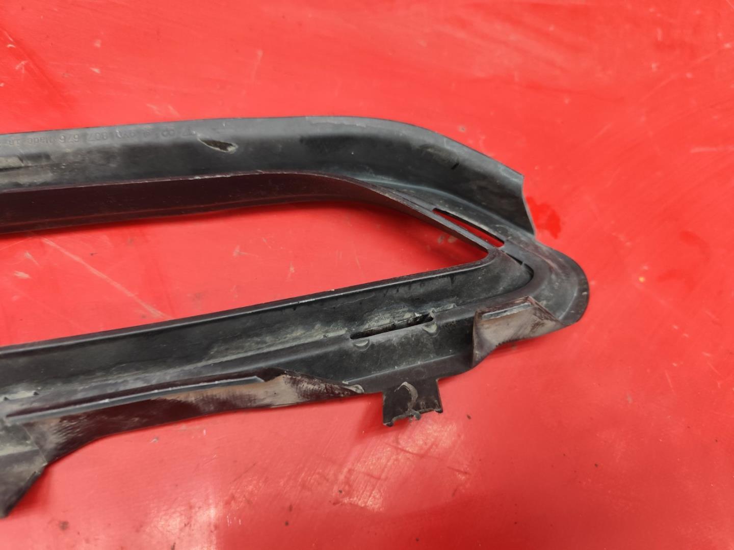 Накладка (кузов наружные)