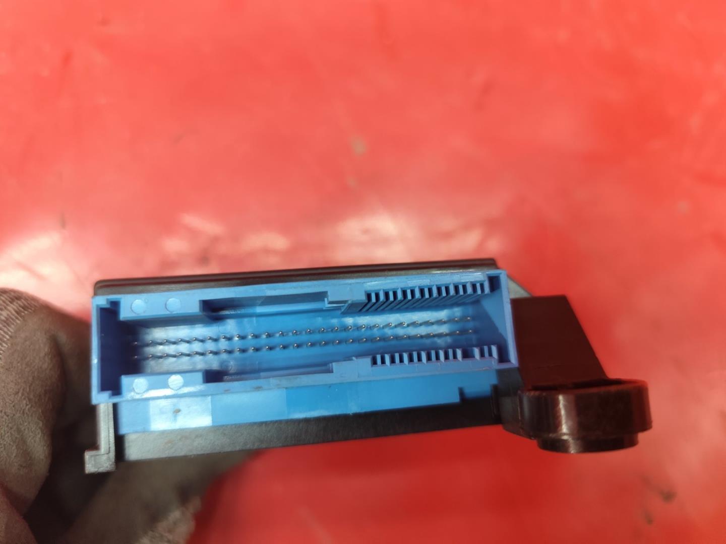 Блок управления подушек безопасности (AIR BAG)