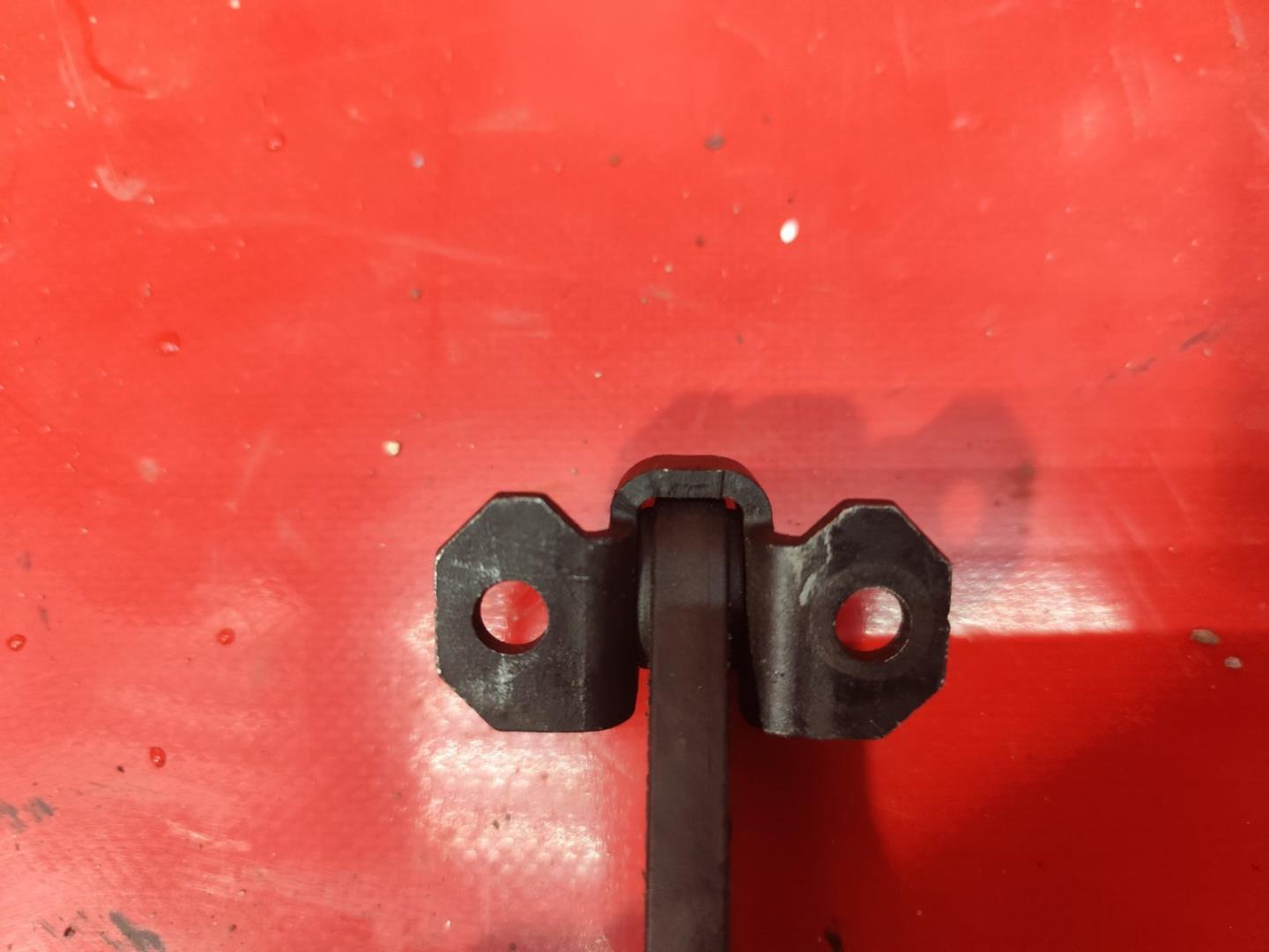 Ограничитель двери