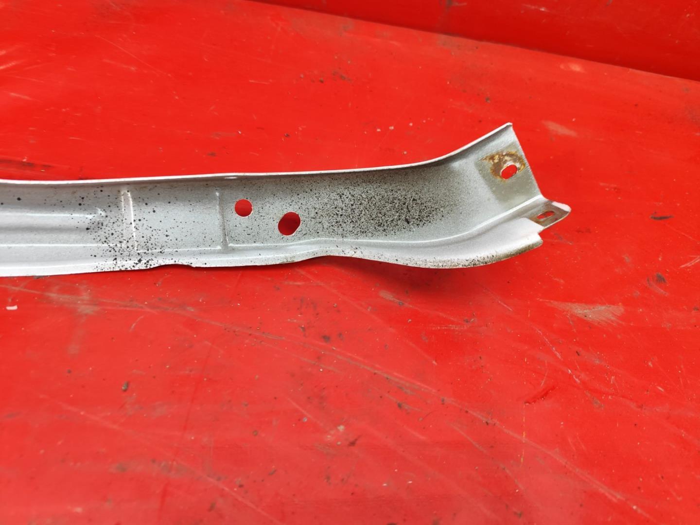 Кронштейн крепежный вспомогательный (разного назначения)