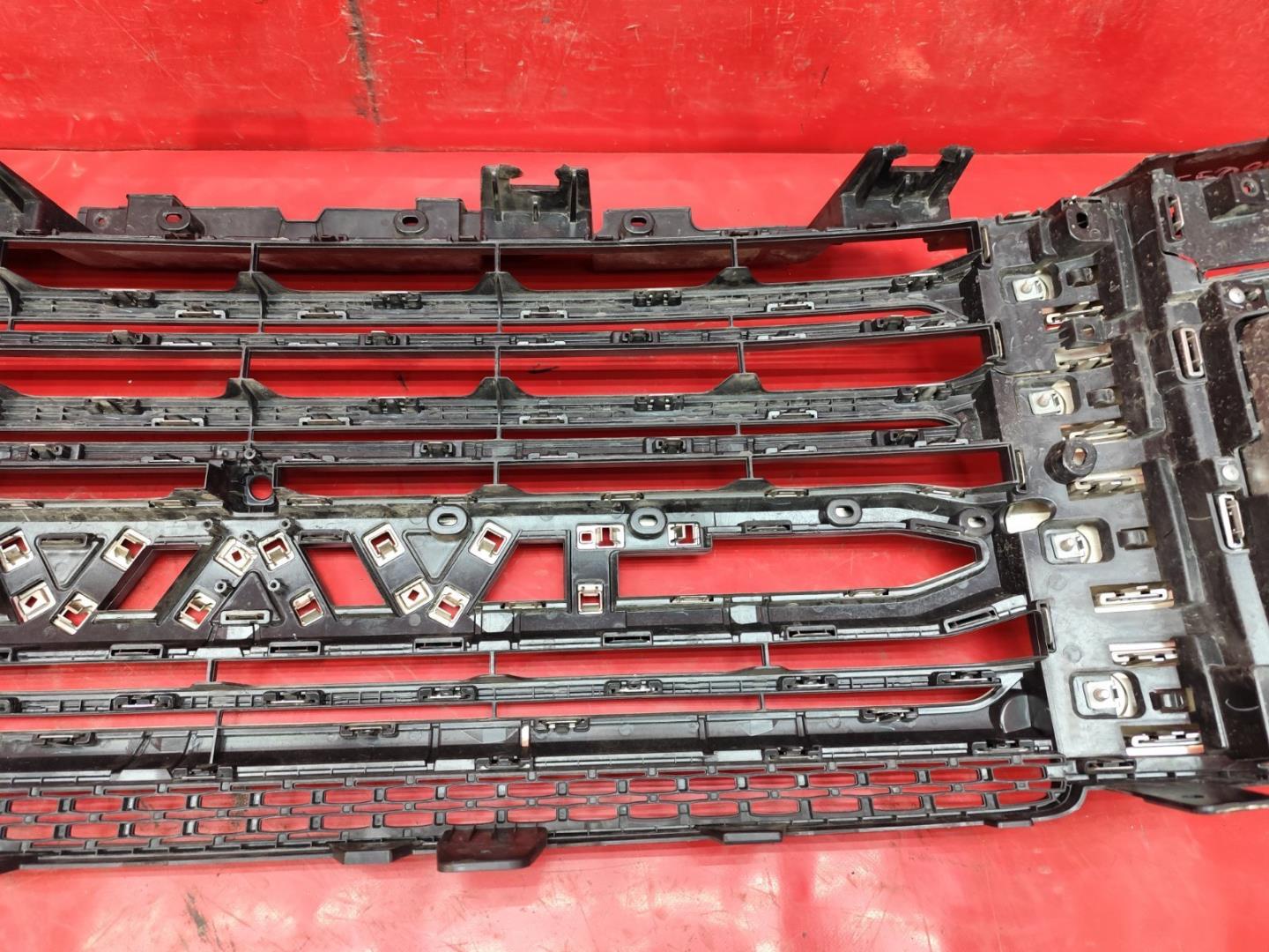 Решетка радиатора