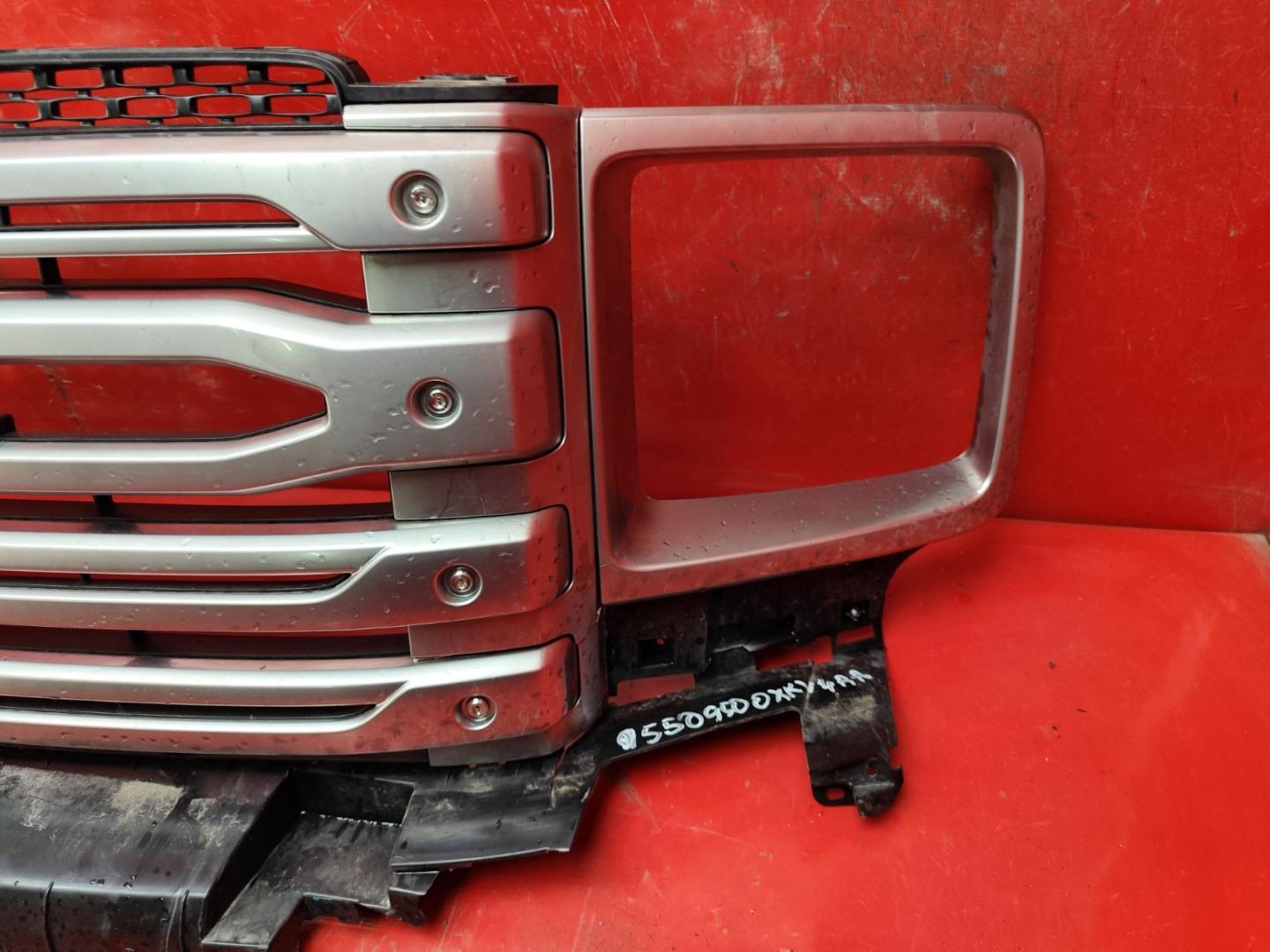 Решетка радиатора