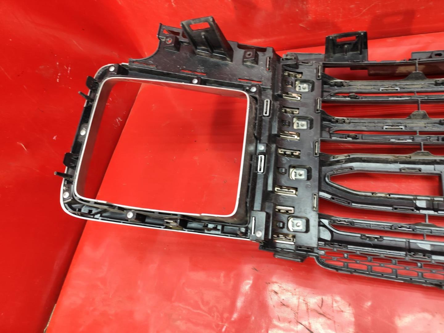 Решетка радиатора