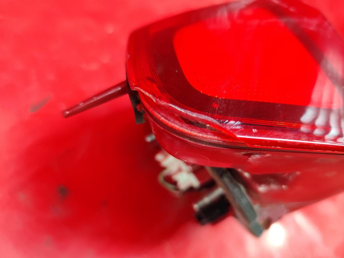 Фонарь задний