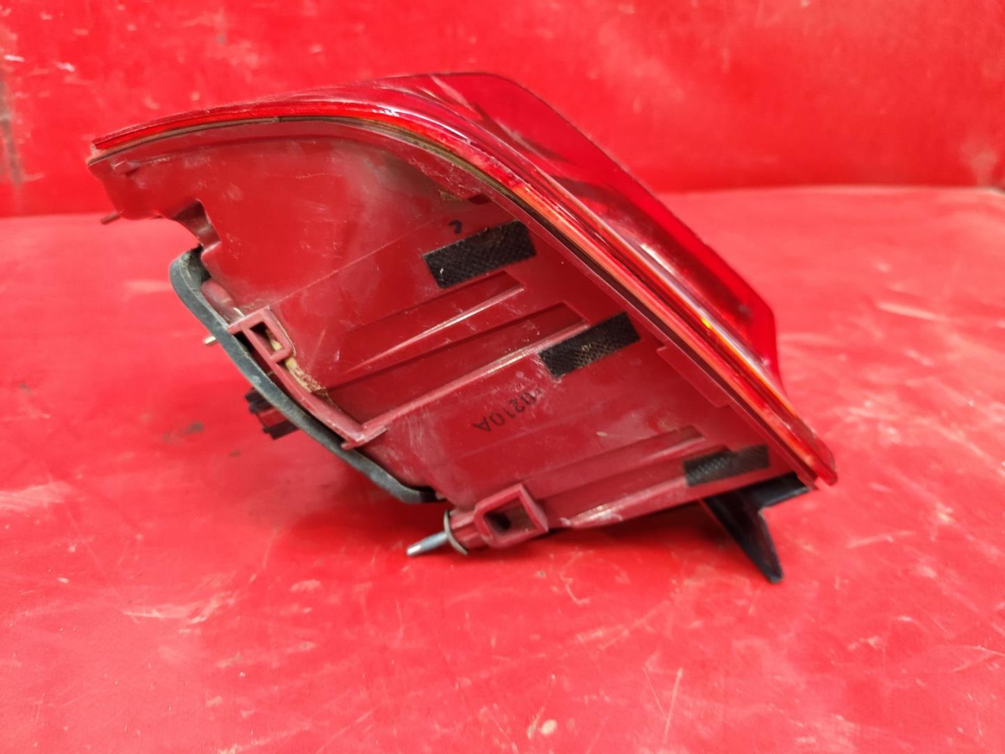 Фонарь задний