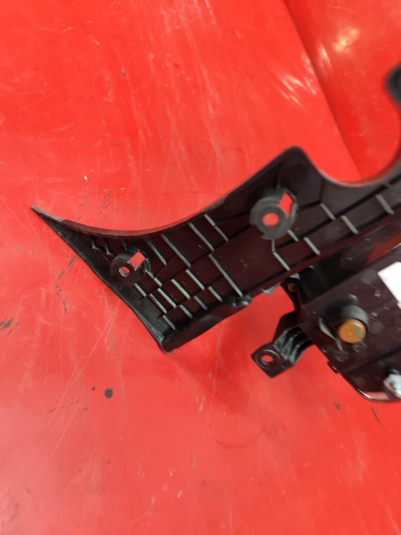 Фонарь задний