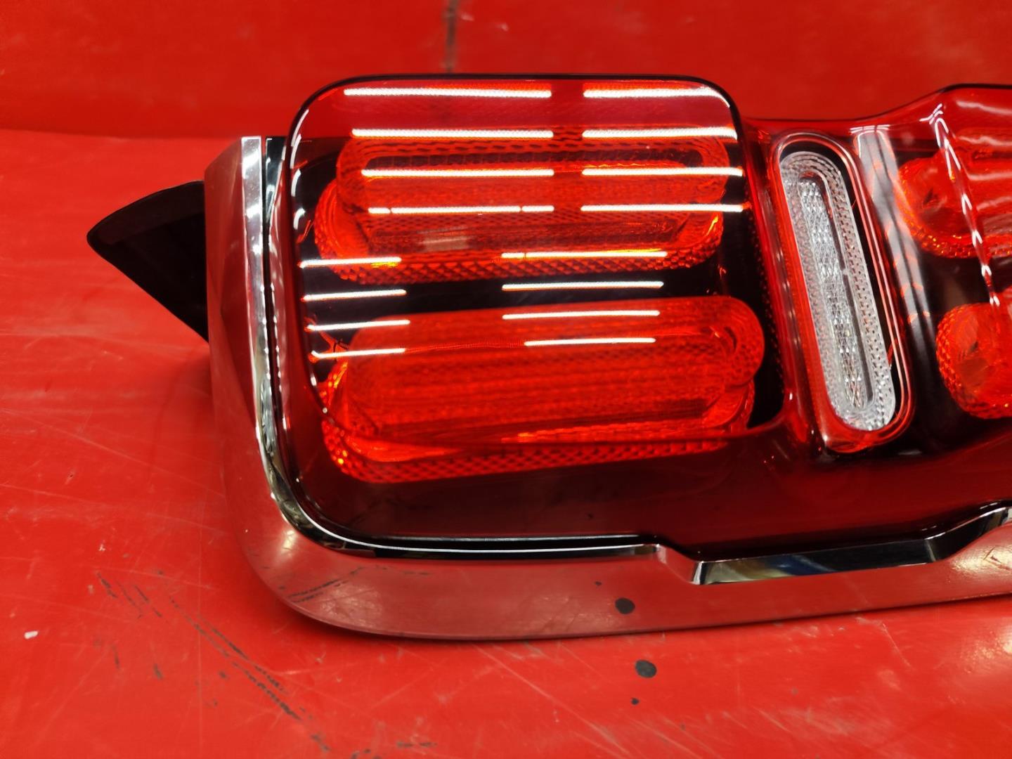 Фонарь задний