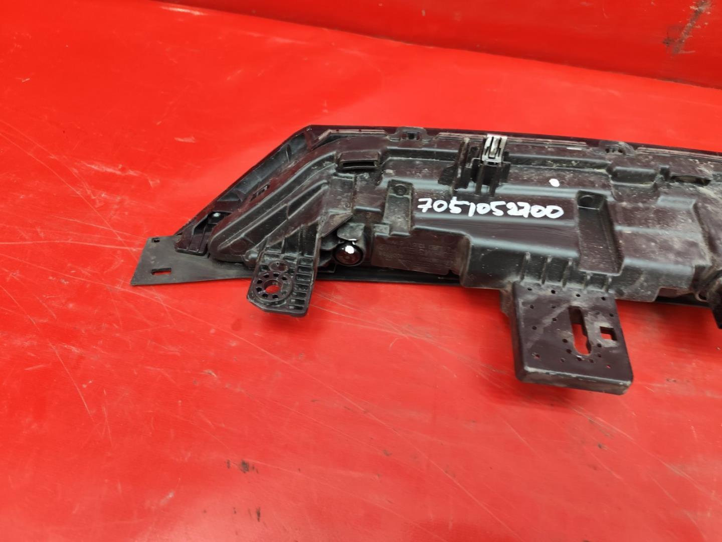 Фара дневного света (ходовые огни)