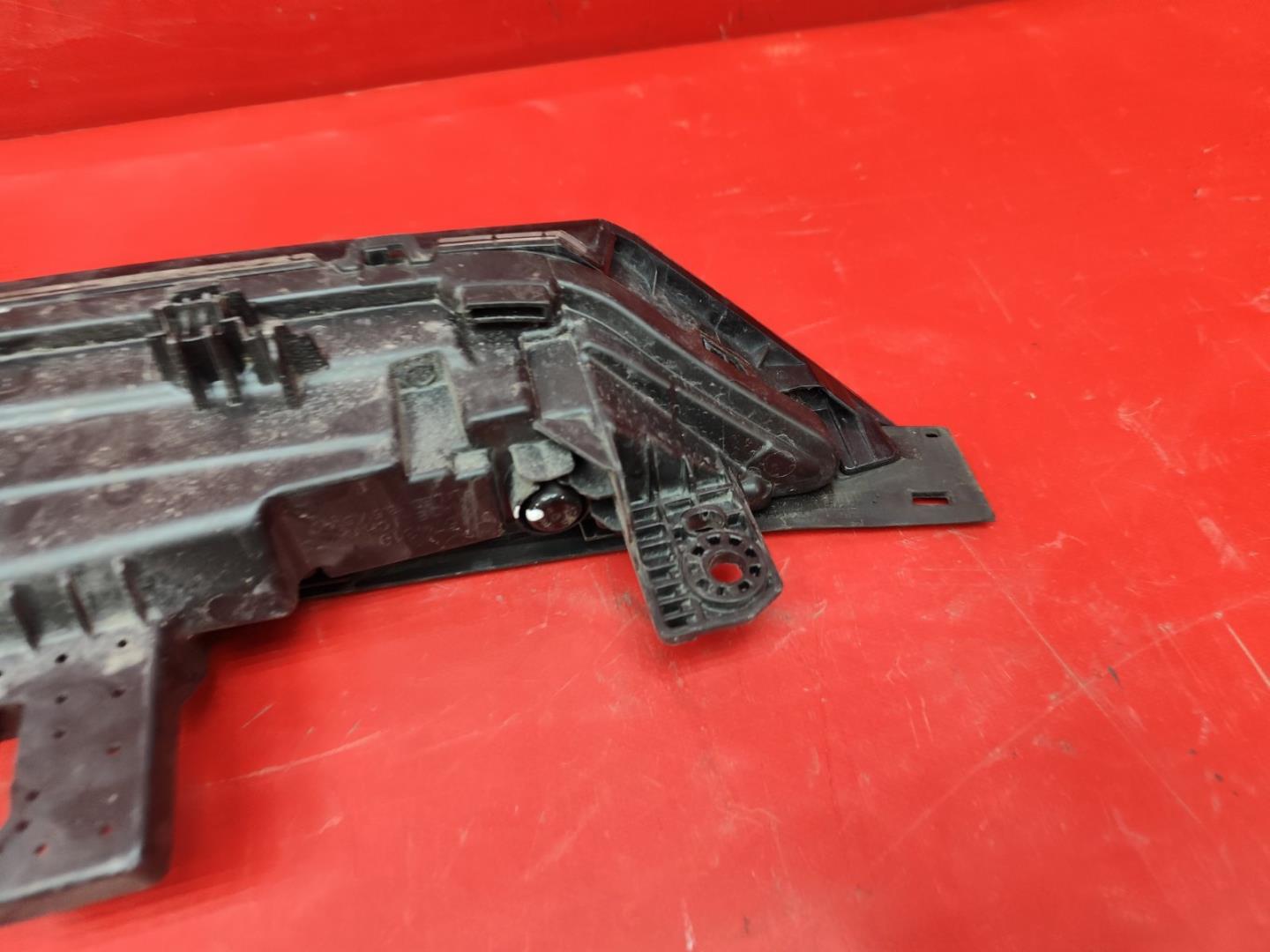 Фара дневного света (ходовые огни)