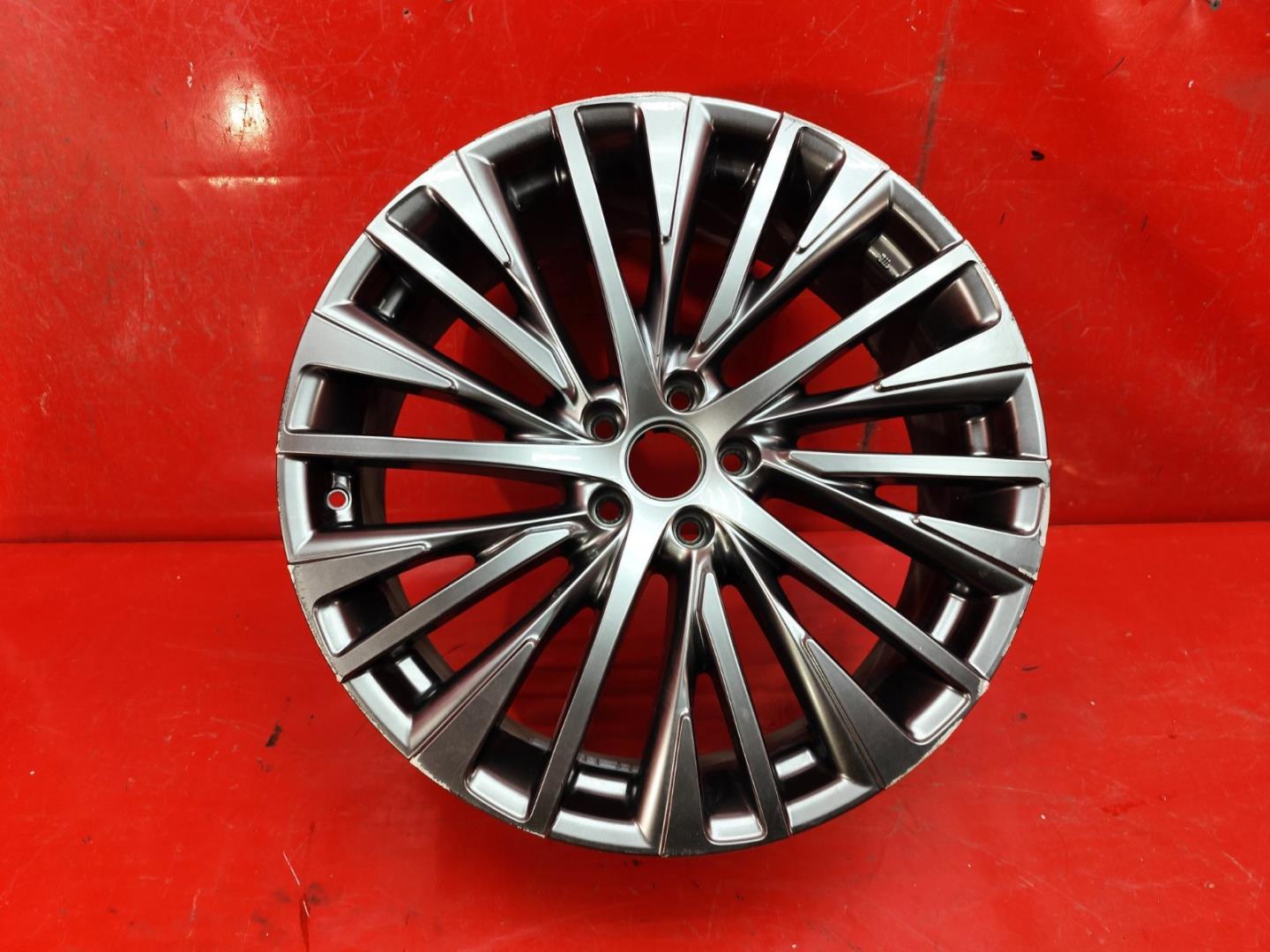 Диск колесный литой легкий сплав