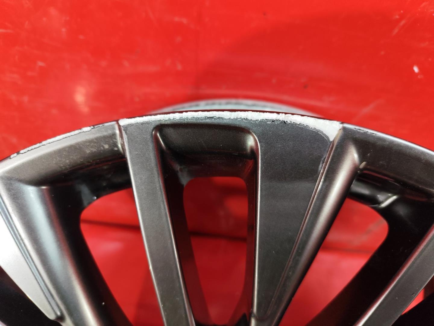 Диск колесный литой легкий сплав