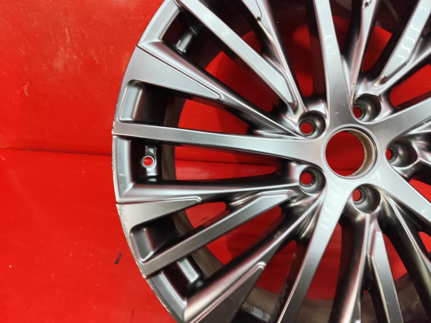 Диск колесный литой легкий сплав