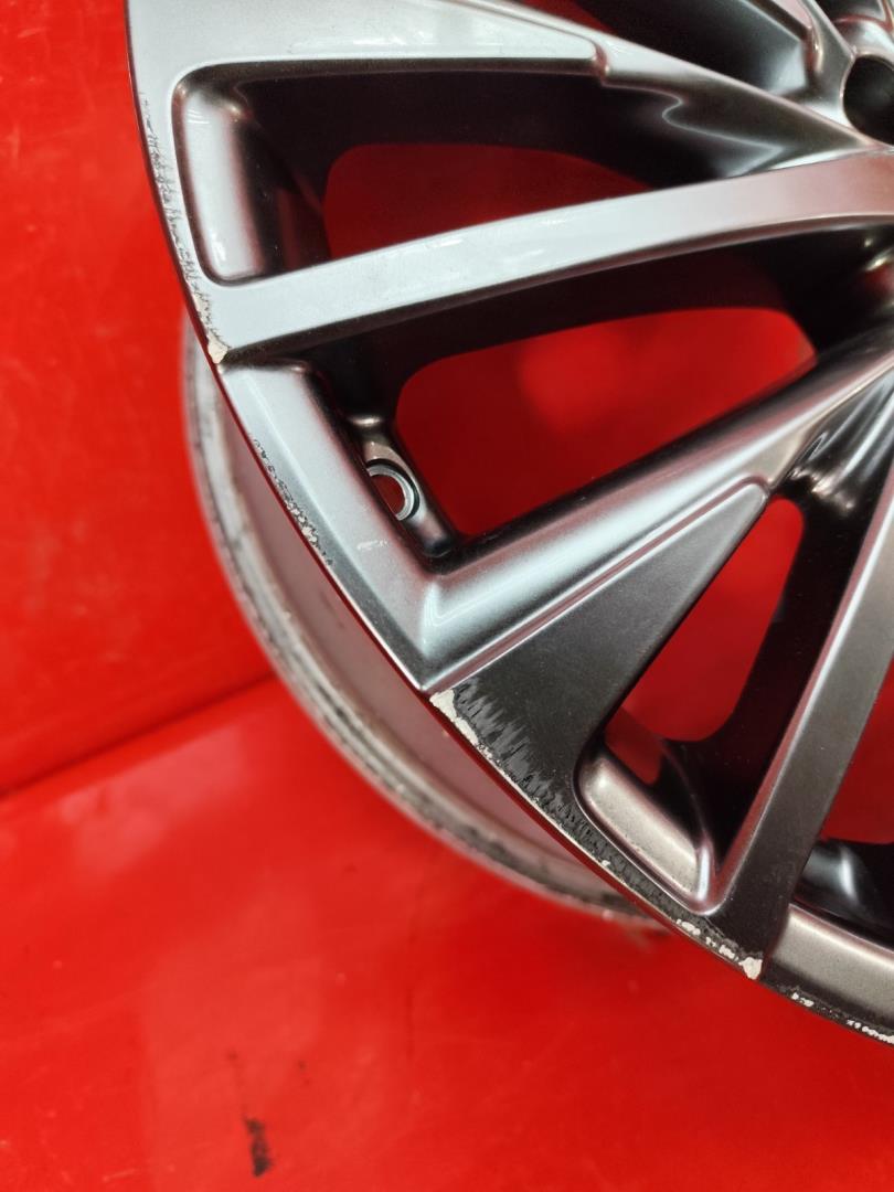 Диск колесный литой легкий сплав