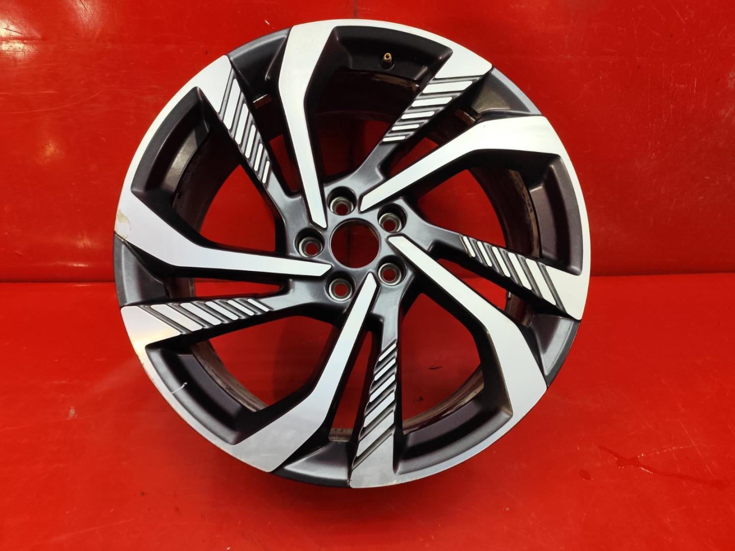 Диск колесный литой легкий сплав