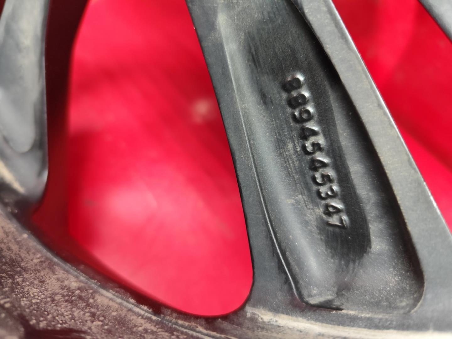 Диск колесный литой легкий сплав