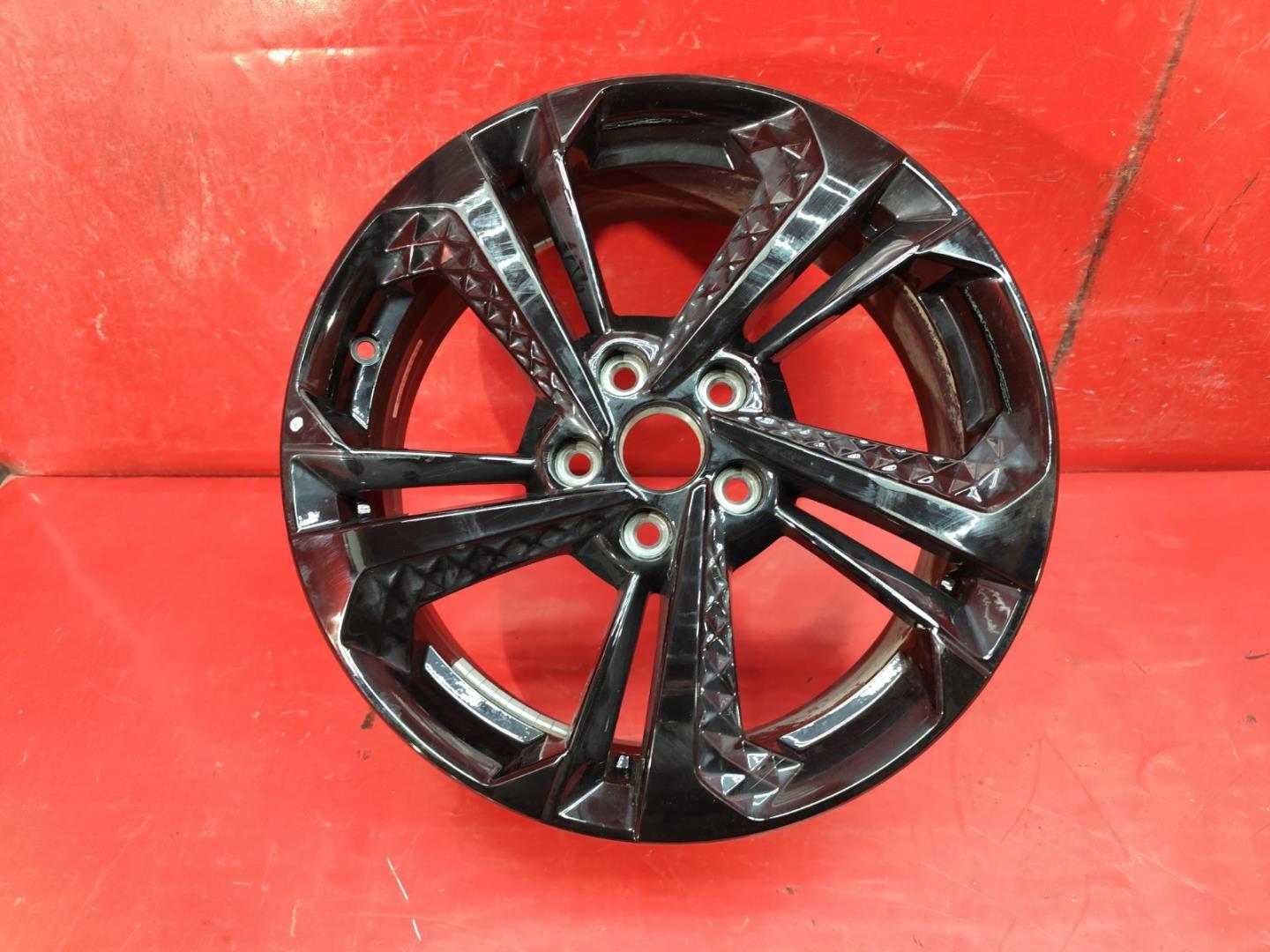 Диск колесный литой легкий сплав