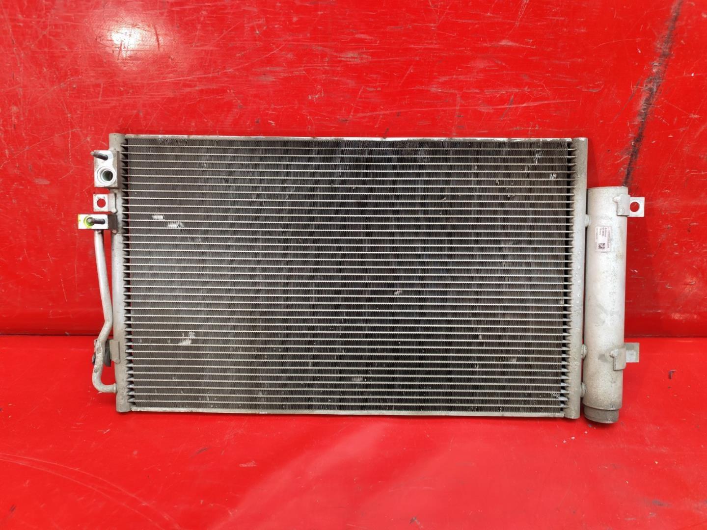 Радиатор кондиционера / конденсер