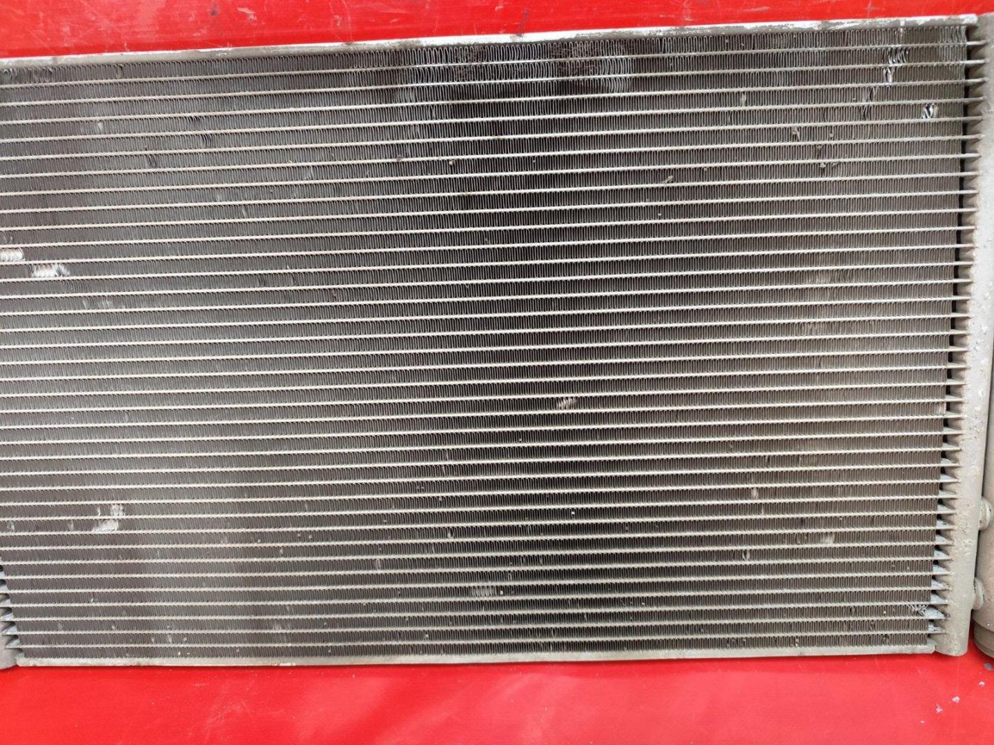 Радиатор кондиционера / конденсер