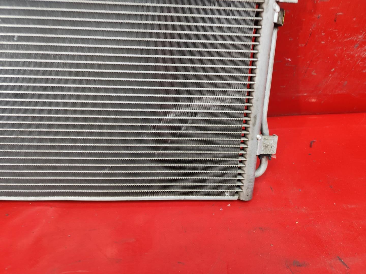Радиатор кондиционера / конденсер