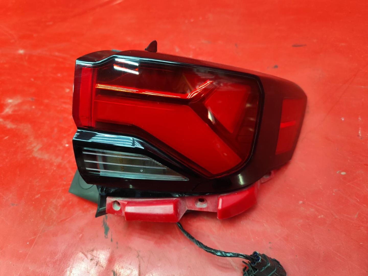 Фонарь задний