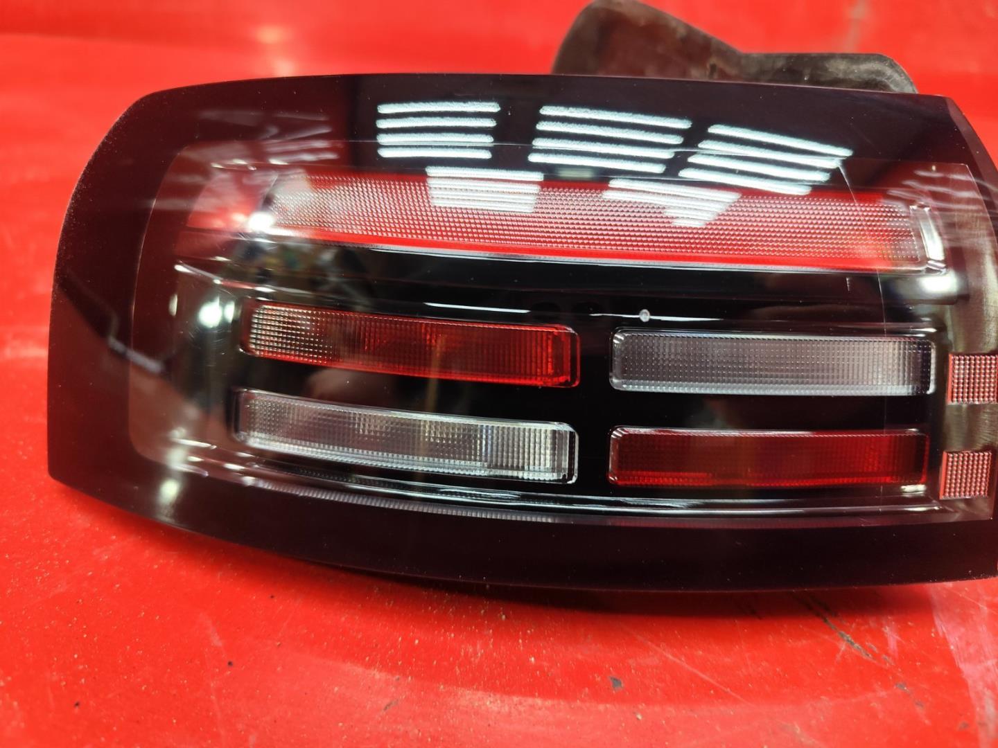 Фонарь задний