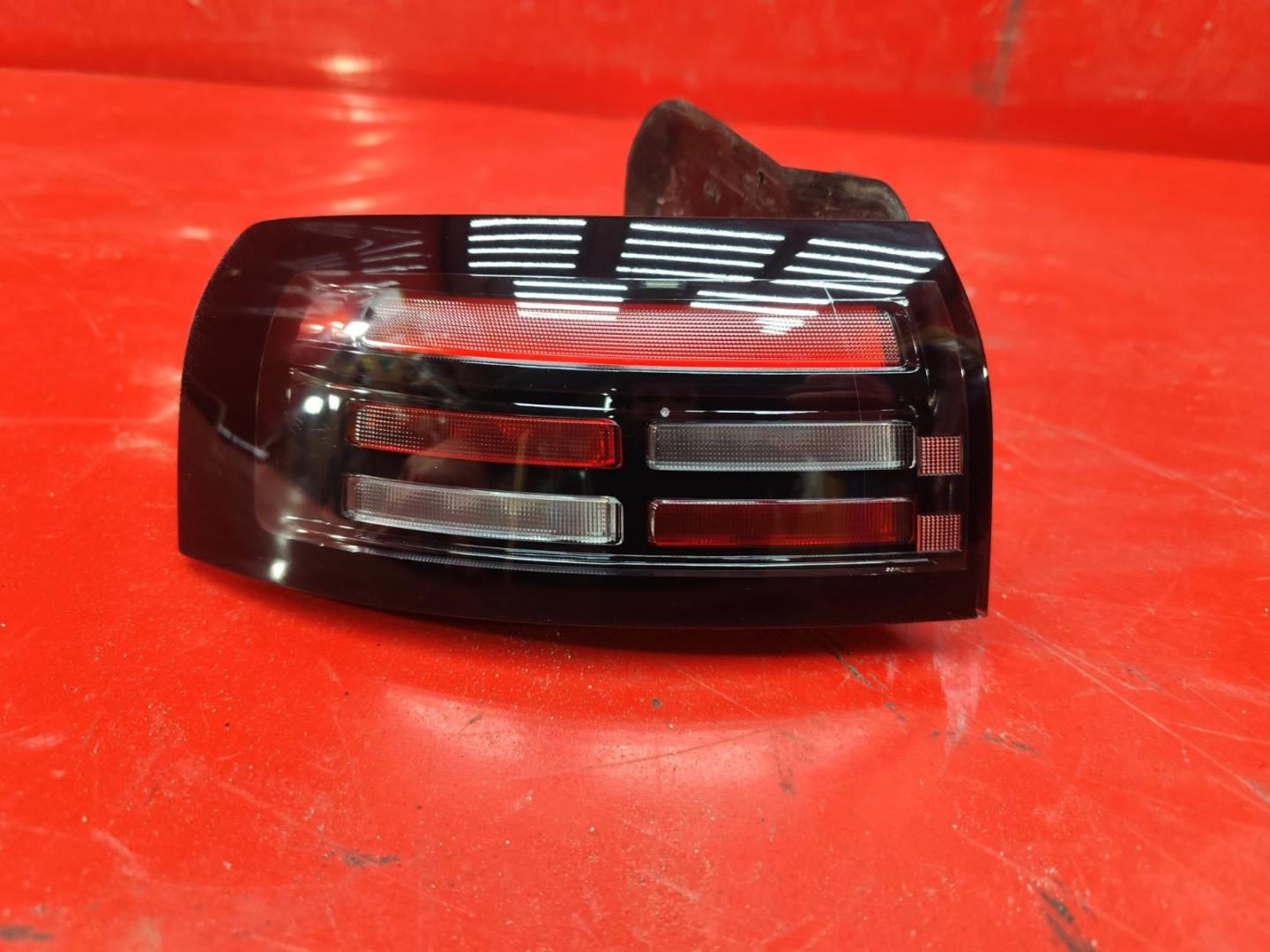 Фонарь задний