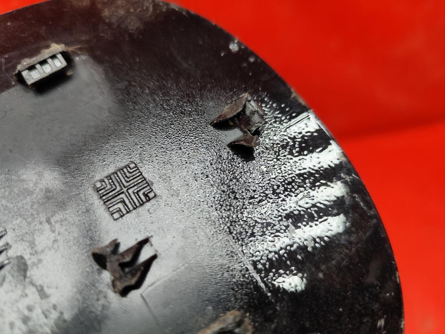 Моторчик заслонки решетки радиатора