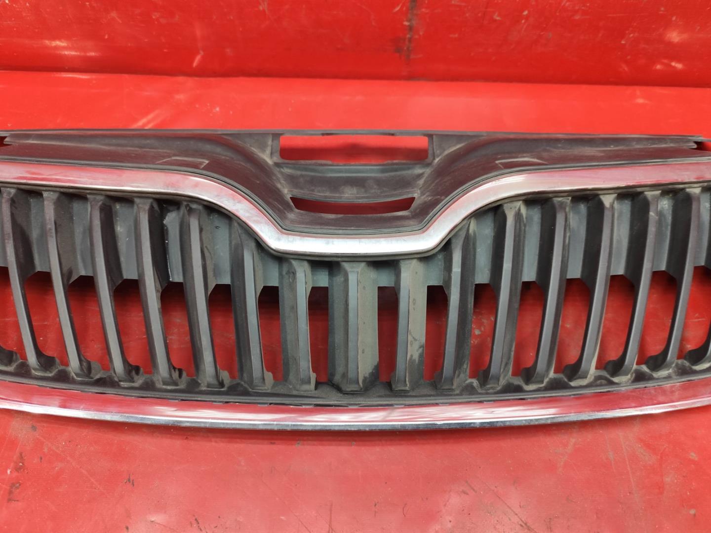 Решетка радиатора