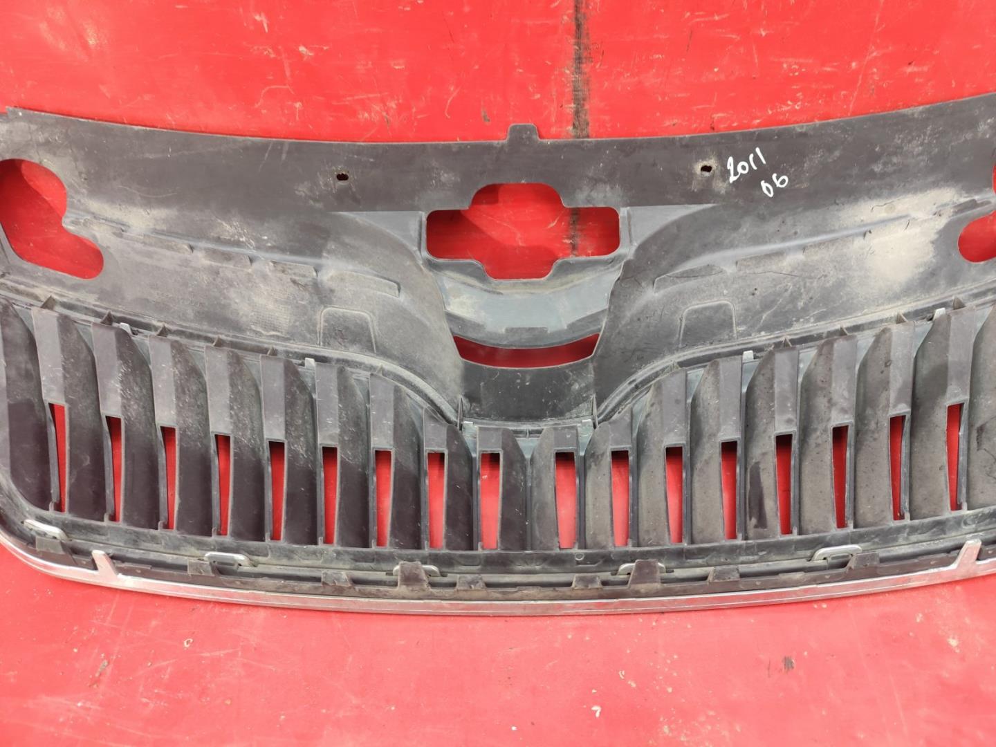 Решетка радиатора