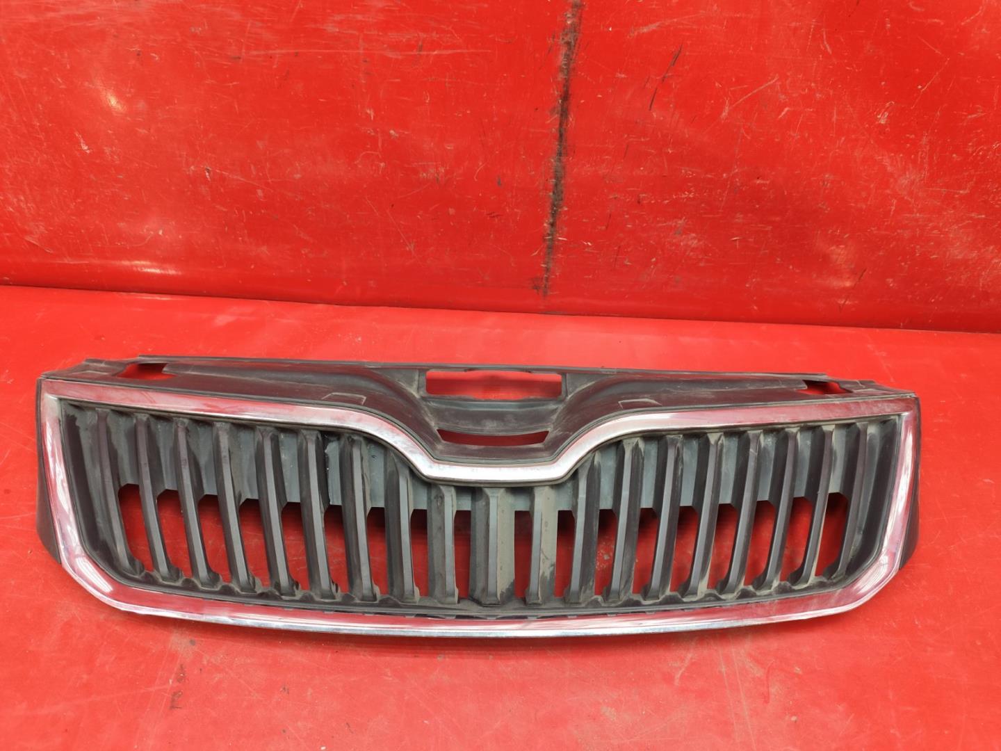 Решетка радиатора