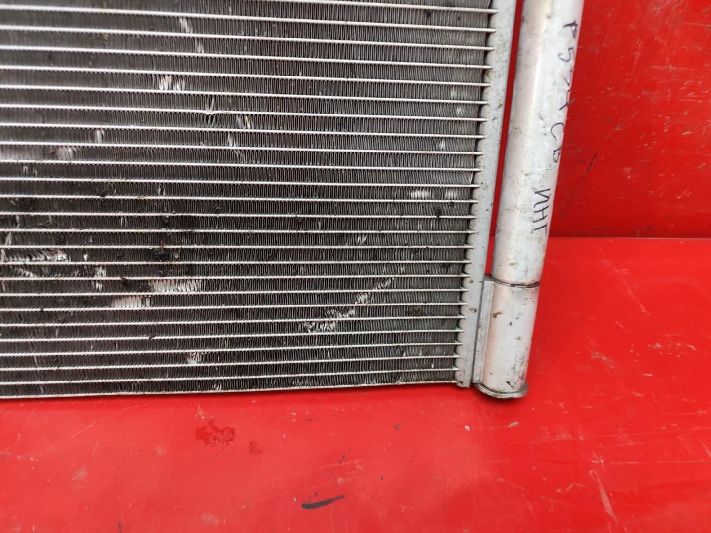 Радиатор кондиционера / конденсер