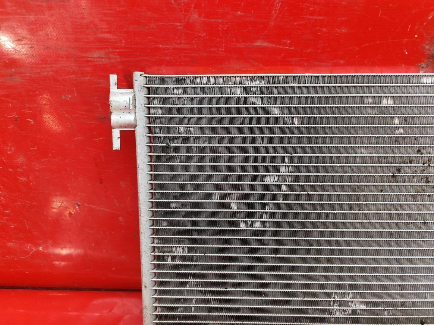 Радиатор кондиционера / конденсер