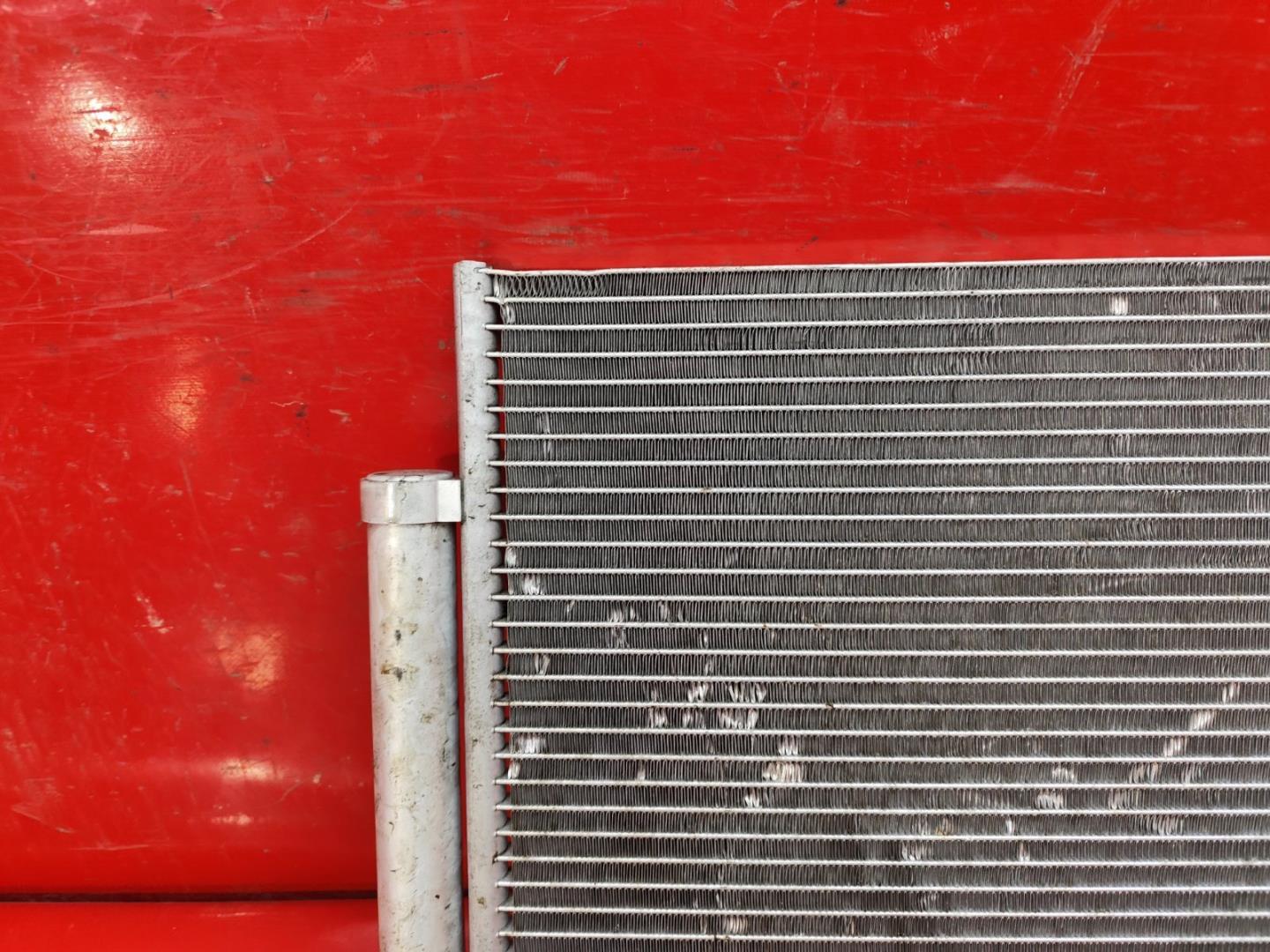 Радиатор кондиционера / конденсер