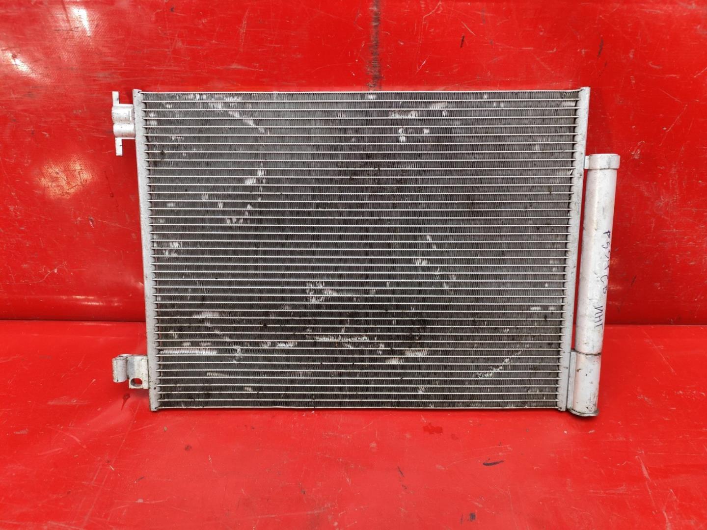 Радиатор кондиционера / конденсер